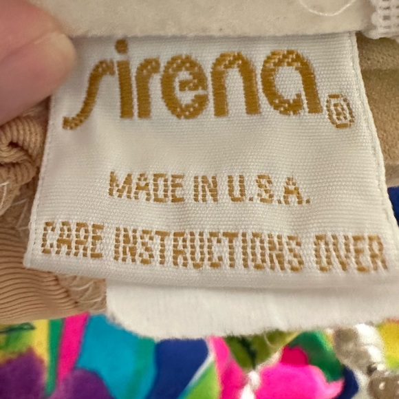 Vintage Swimsuit 1980s Skirted One Piece Swimsuit 10 - Picture 9 of 11